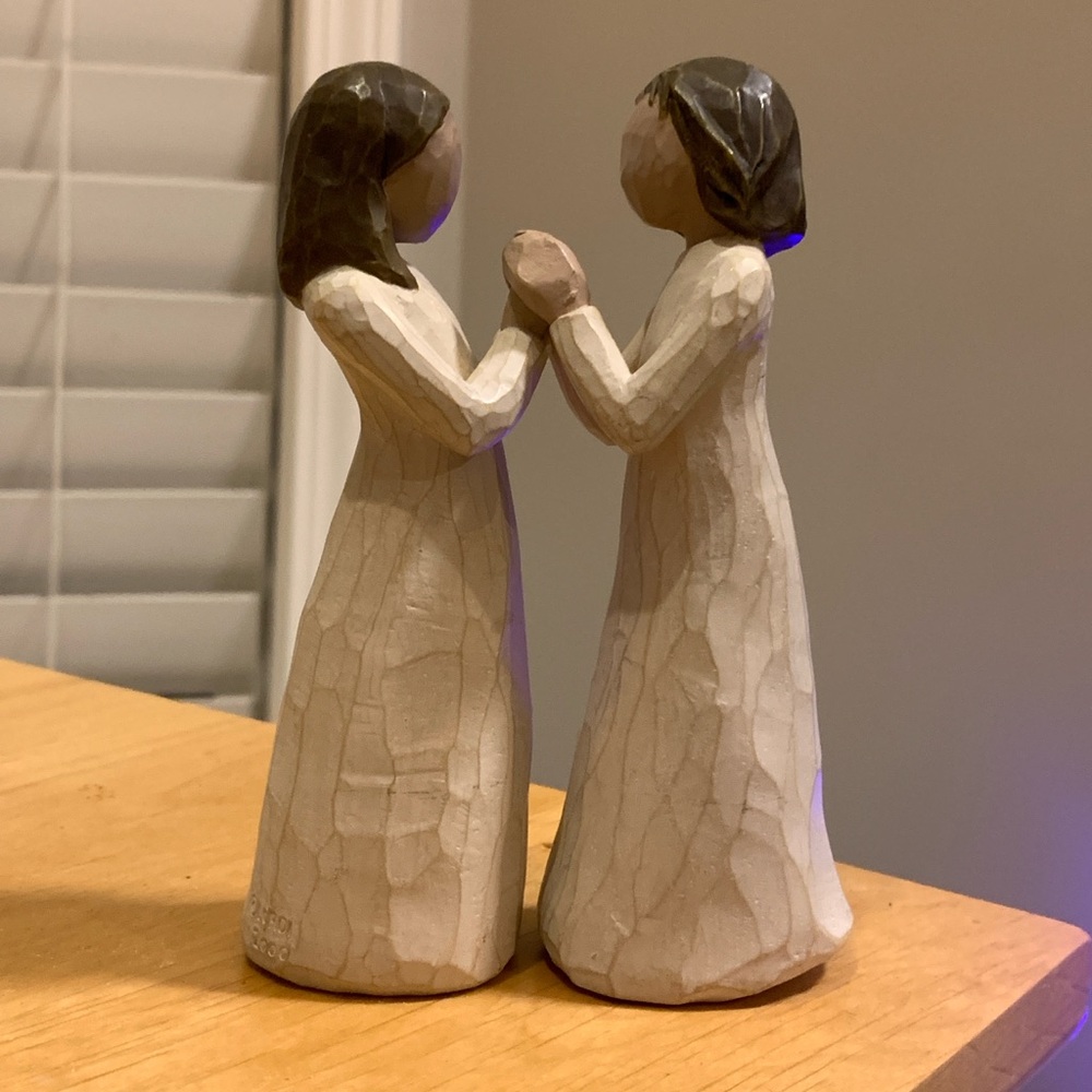 Sisters by Heart - Willow Tree Sculpted Figures by Susan Lordi